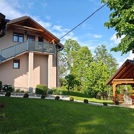 Apartment Sara Rakovica Exterior foto